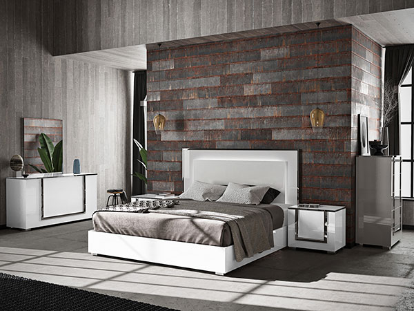 Italian white lacquer bedroom set