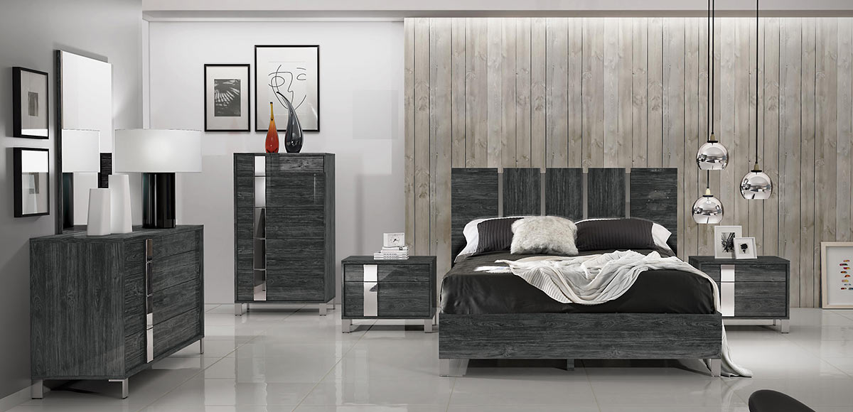 Pewter with Mirror Bedroom Set